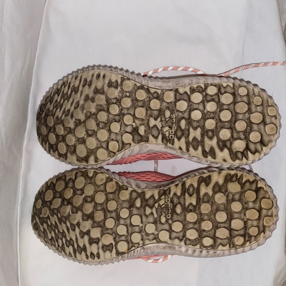 Adidas Pink Tennis shoes - Picture 8 of 8